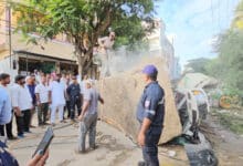 Heavy Rains Trigger Rockfall in Malkajgiri; HYDRAA, GHMC Team Up to Clear Giant Boulder