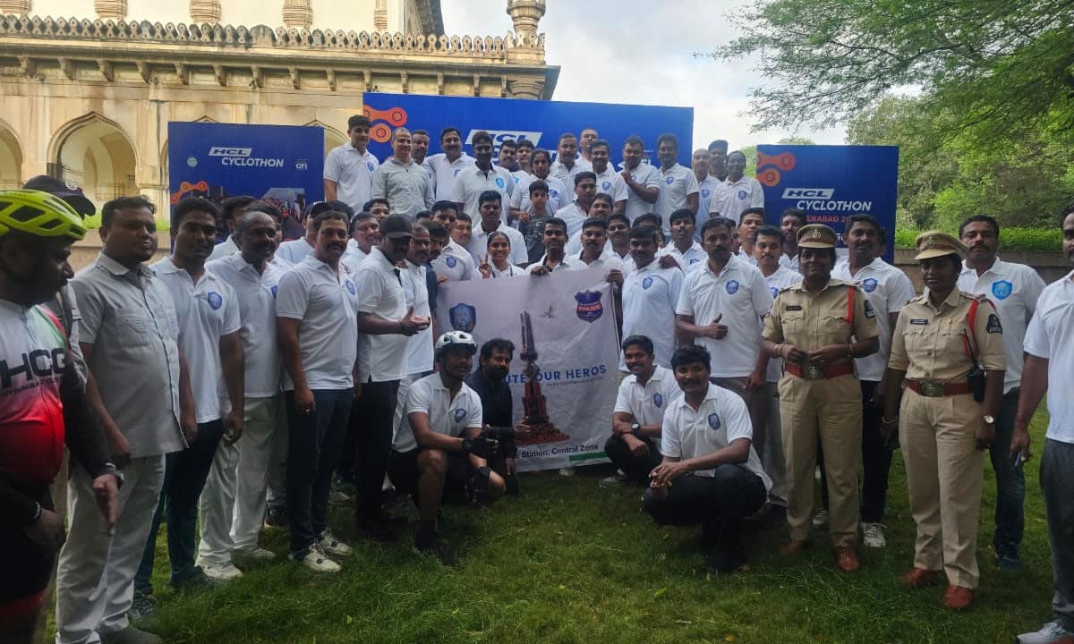Hyderabad: Central Zone Hosts Cyclothon Honoring Police Martyrs; Over 480 Participate