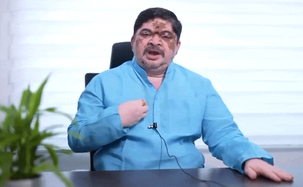 Private bus operators flouting rules will face strict action, warns Telangana Transport Minister