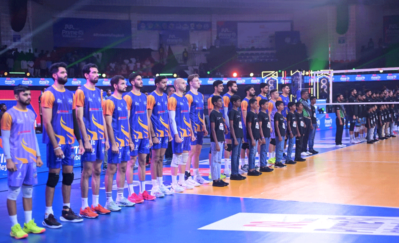 Prime Volleyball League and Scapia Create Heartwarming Moment with Aadarana Trust Kids During Semi-Final Walkout