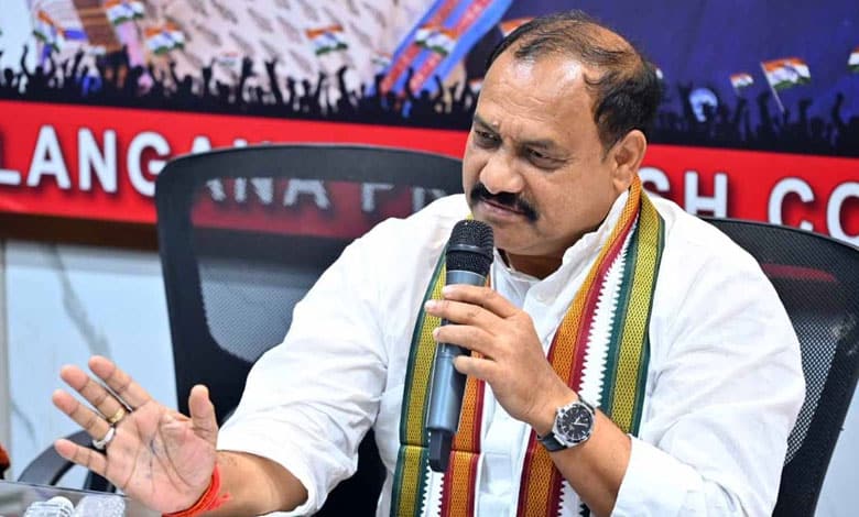 TPCC Chief Mahesh Kumar Goud Slams KTR, Labels BRS a “Corruption Syndicate”