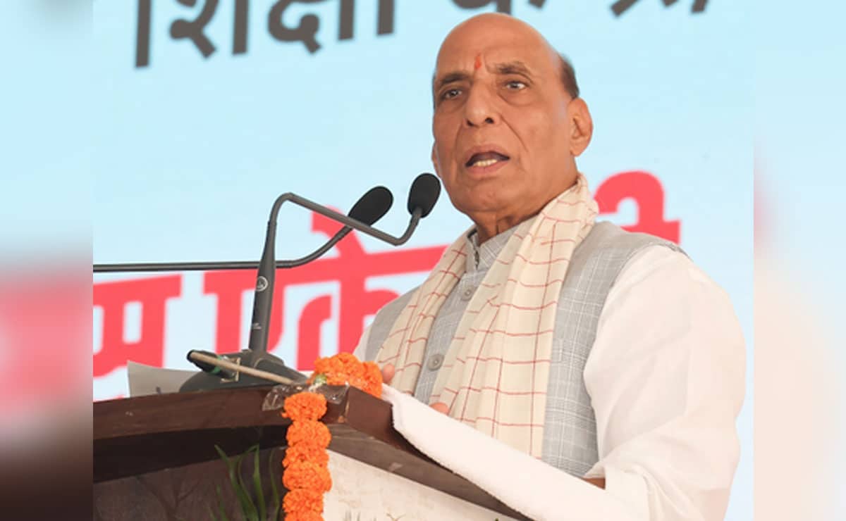 Rajnath Singh lauds HAL for remarkable work