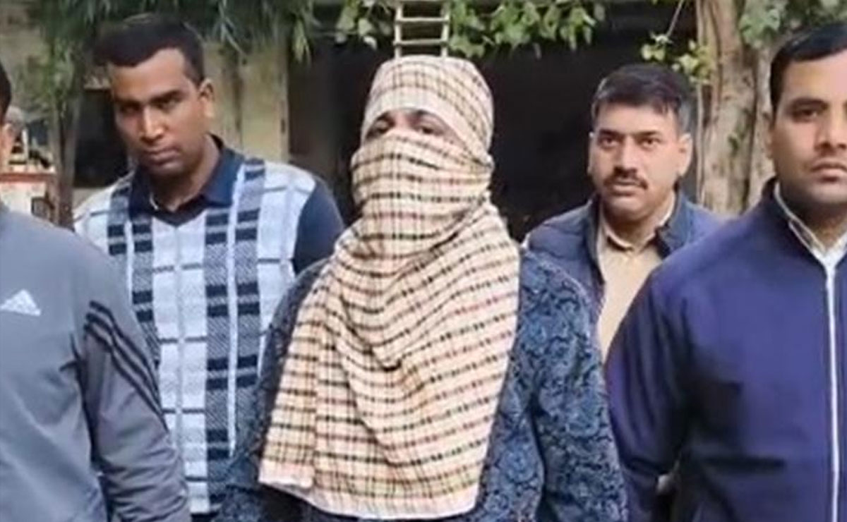 Driver arrested for robbing employer in South Delhi; stolen jewellery, watches worth crores recovered