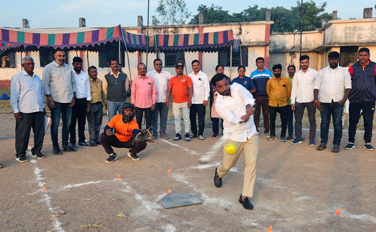 Youth Should Excel in Sports Along with Studies: Shri Shobhan Babu