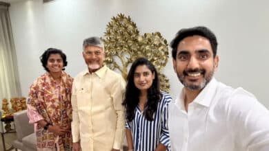 Women's world-cup winning team member Shree Charani calls on CM Naidu