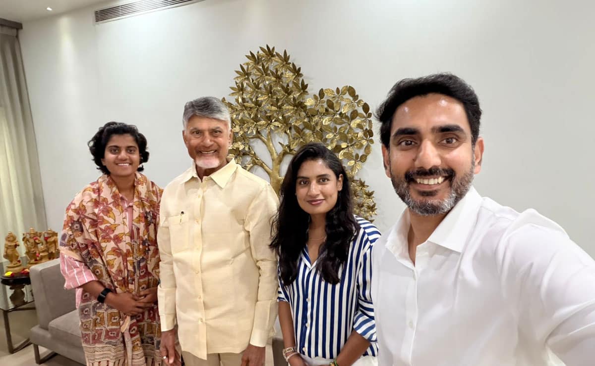 Women's world-cup winning team member Shree Charani calls on CM Naidu
