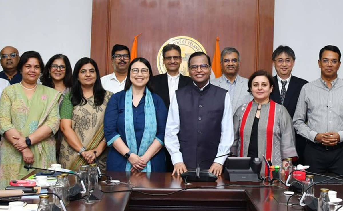 Telangana Govt, ADB explore funding tie-ups for development projects, including metro expansion