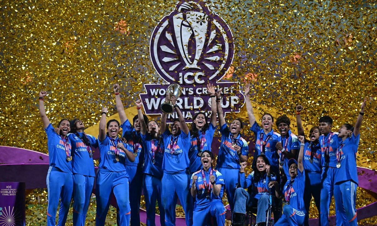 Telangana, Andhra CMs congratulate India's women team on World Cup title win