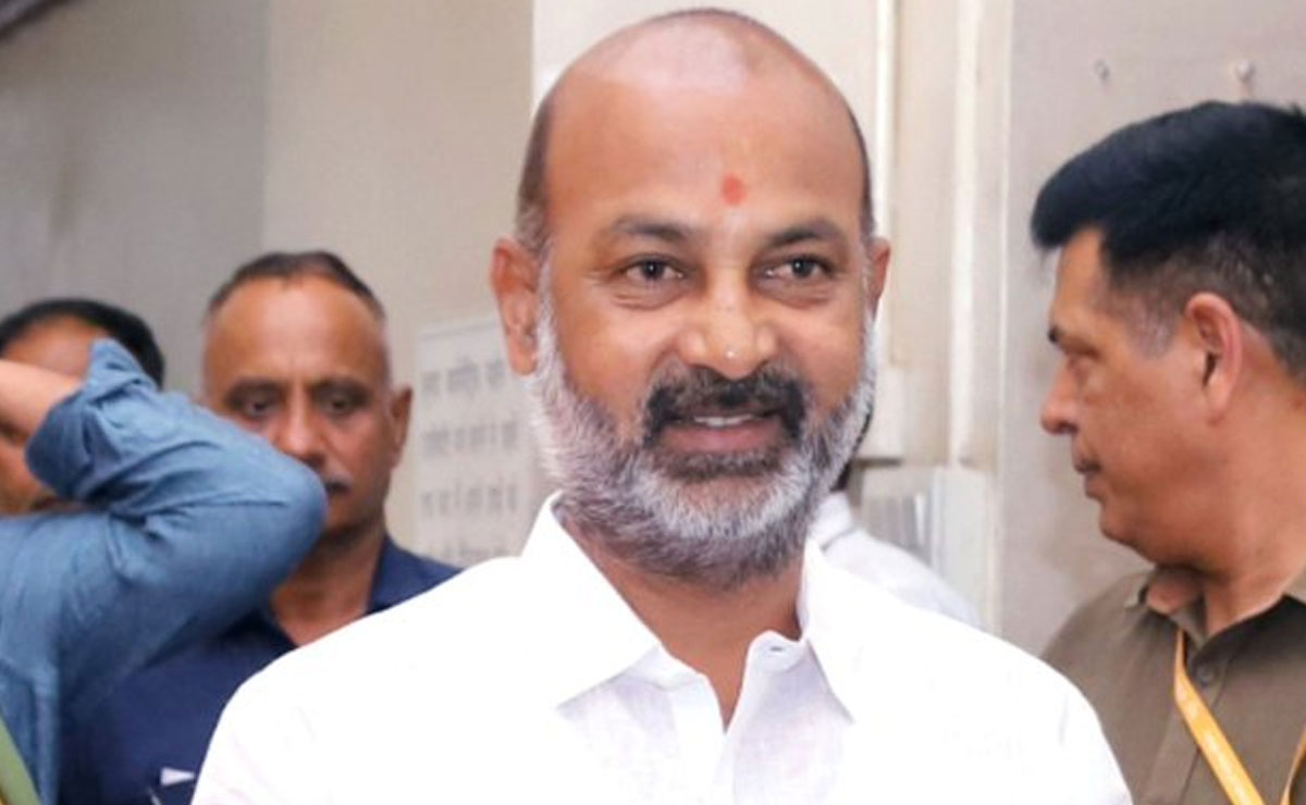 Union Minister Sanjay Kumar offers Rs 10 lakh to Panchayats if they elect BJP-backed nominees