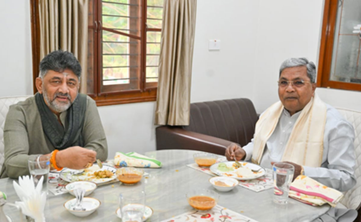 Siddaramaiah–Shivakumar hold crucial breakfast meeting amid Karnataka leadership issue
