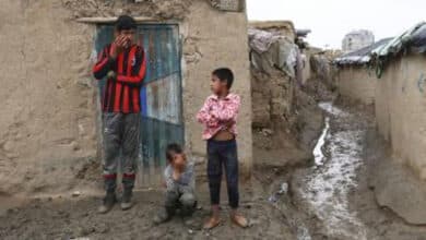 Over 7000 Afghan refugees return home from Pakistan and Iran in single day