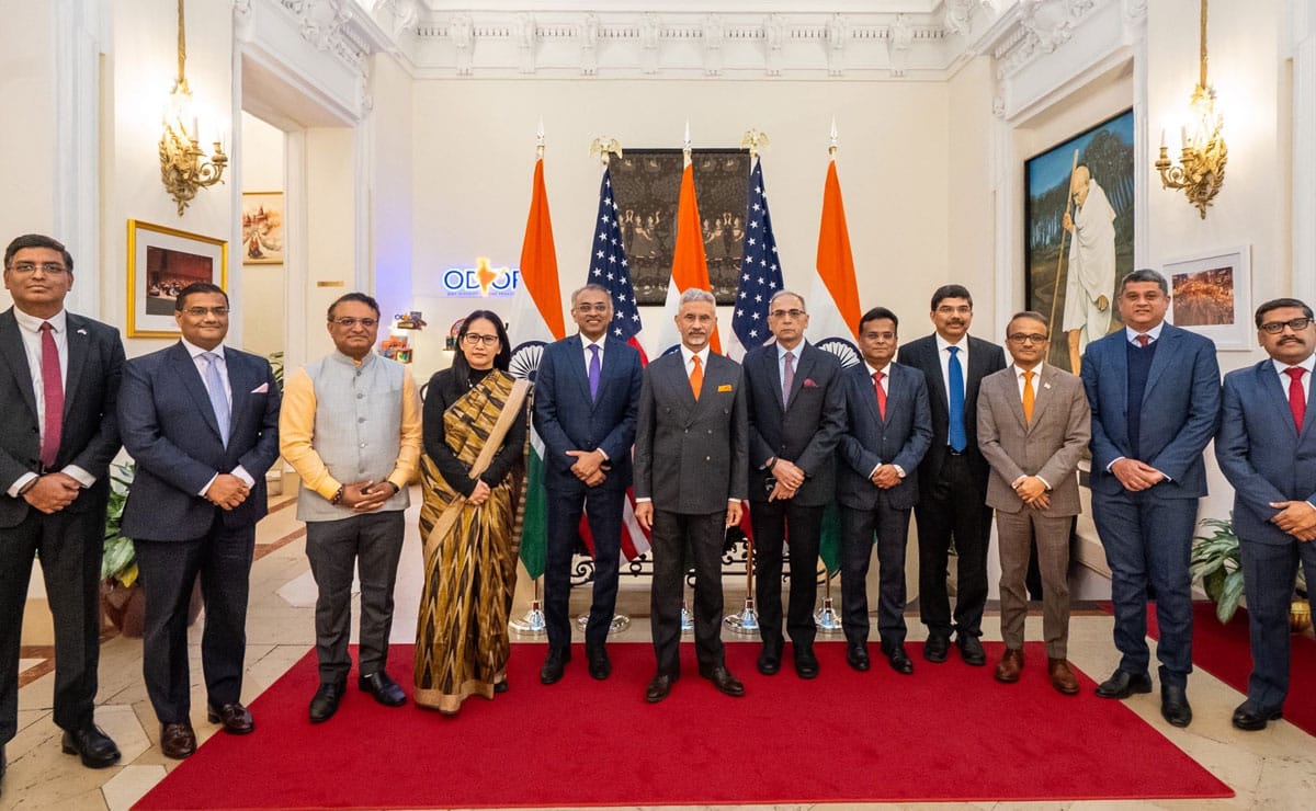 EAM Jaishankar meets Indian envoys in New York to review India-US ties