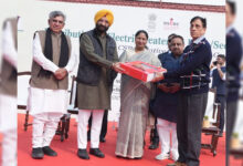 Air pollution: Delhi CM launches drive to distribute 10,000 heaters to RWA watchmen