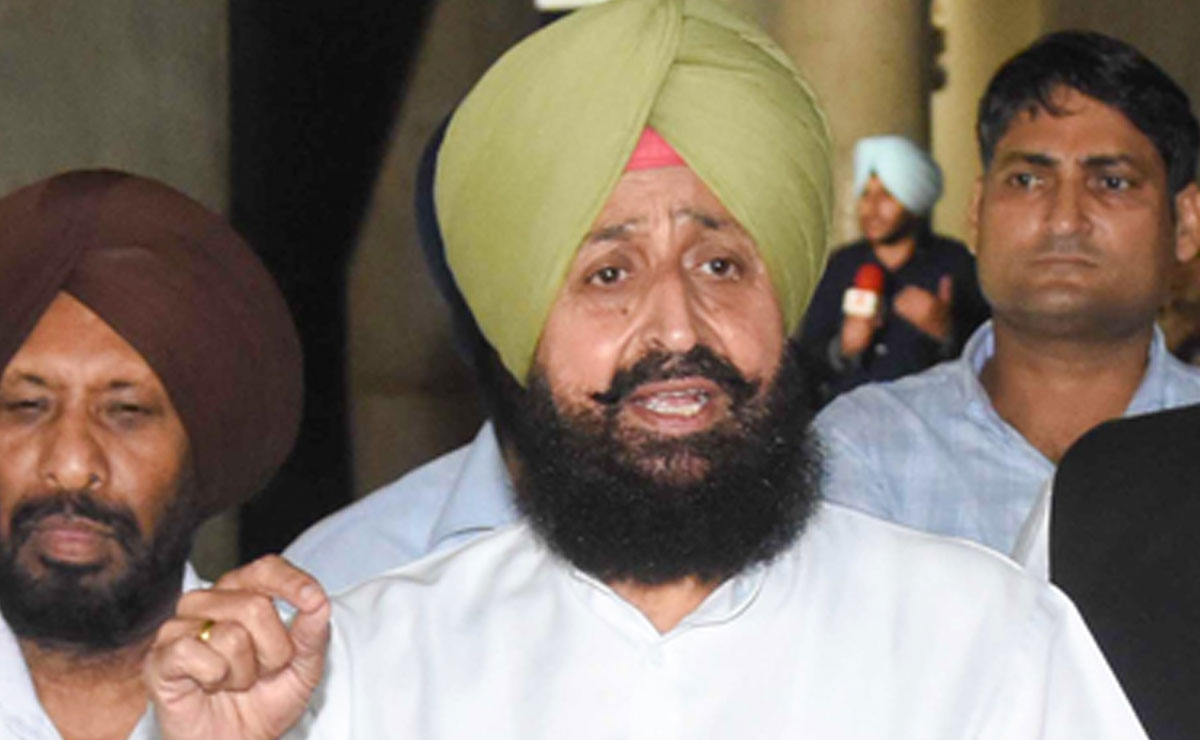 Political row over Chandigarh bill intensifies even after Centre's clarification