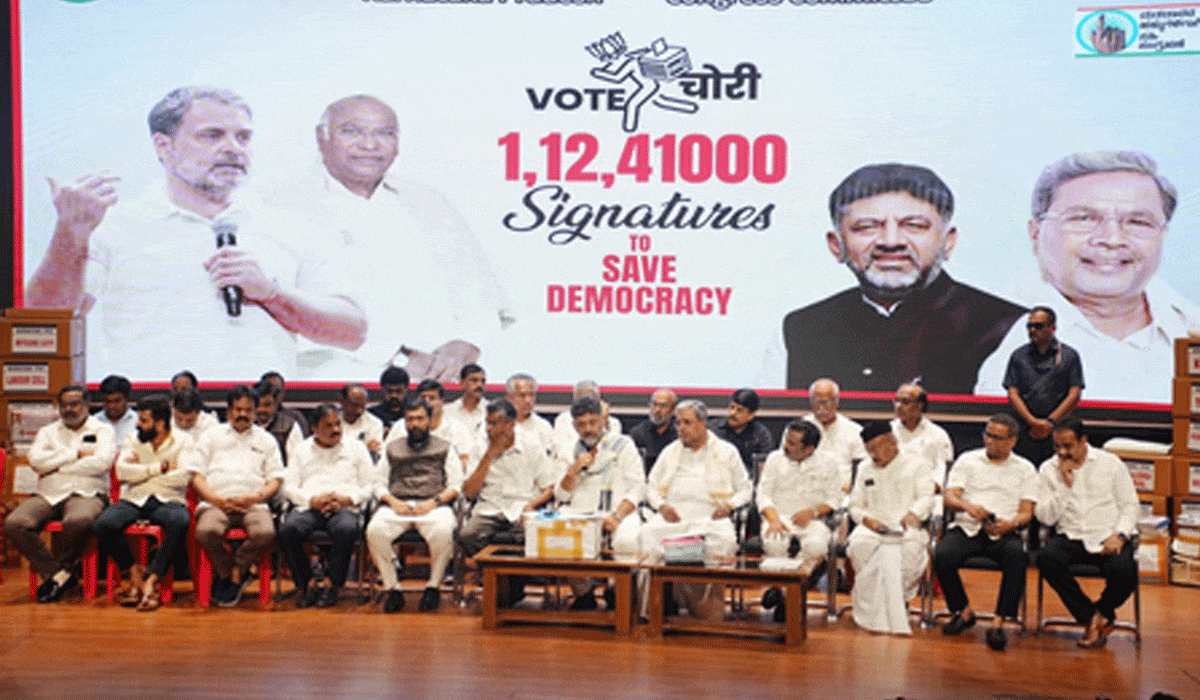 Karnataka Congress collects 1.12 crore signatures across state against ‘voter fraud’