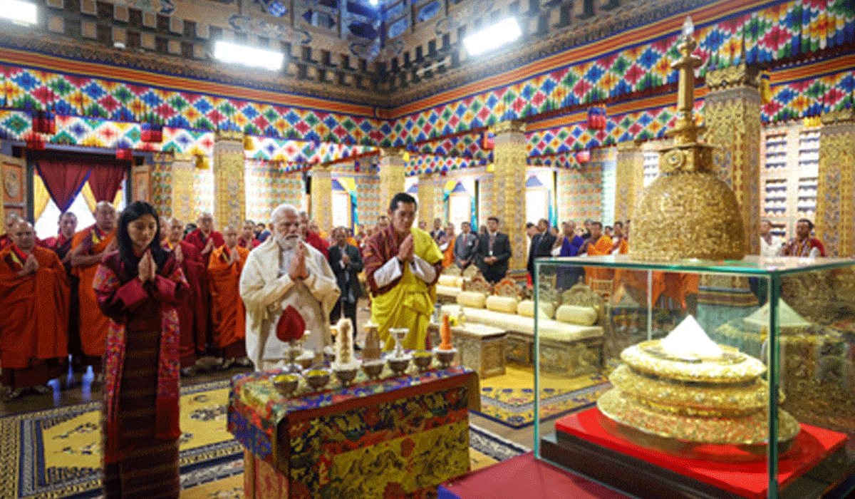 PM Modi, Bhutan King offer prayers to Holy Relics of Lord Buddha in Thimphu