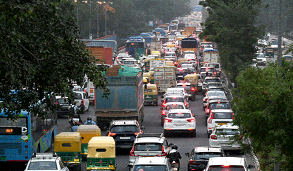 High dependency on private vehicles in Chandigarh highlights need for clean mobility alternatives: Experts