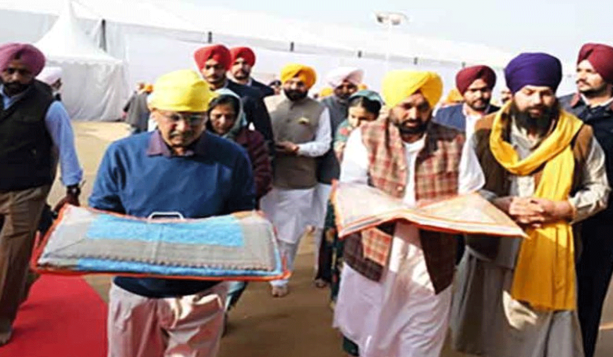 Anandpur Sahib resonates with 'Bole so Nihal, Sat Sri Akal' slogans to mark sacrifice of Guru Teg Bahadur
