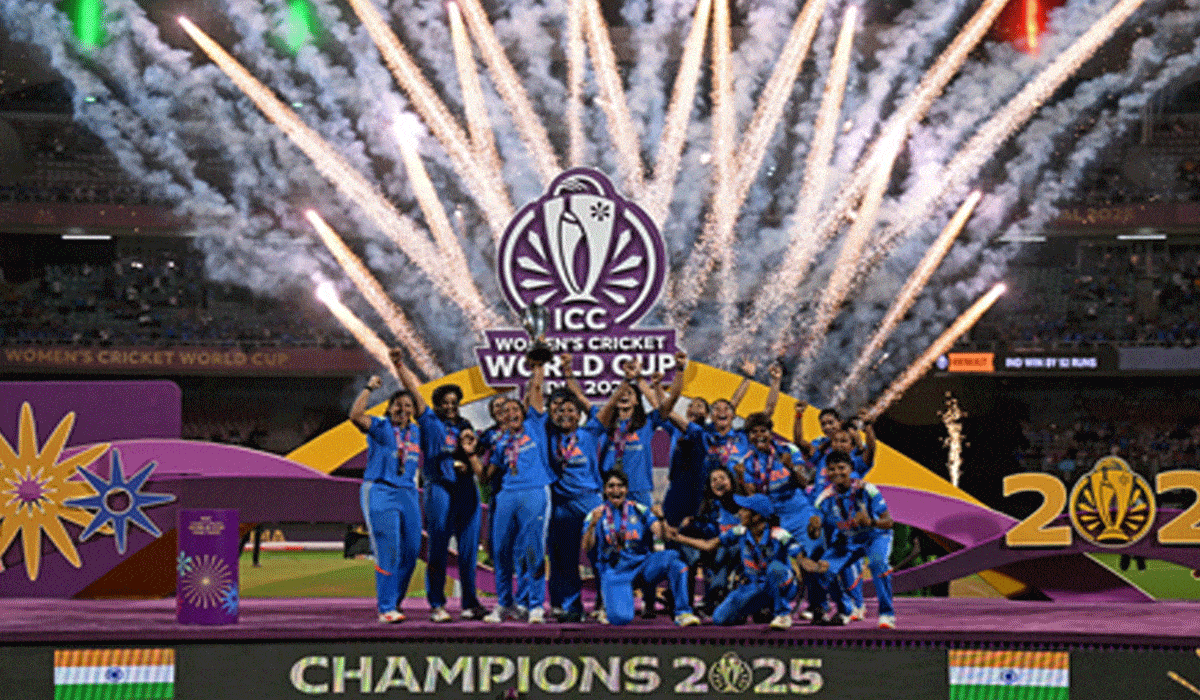 Kamal Haasan, Chiranjeevi, Mahesh Babu congratulate Indian women's cricket team on historic World Cup win!