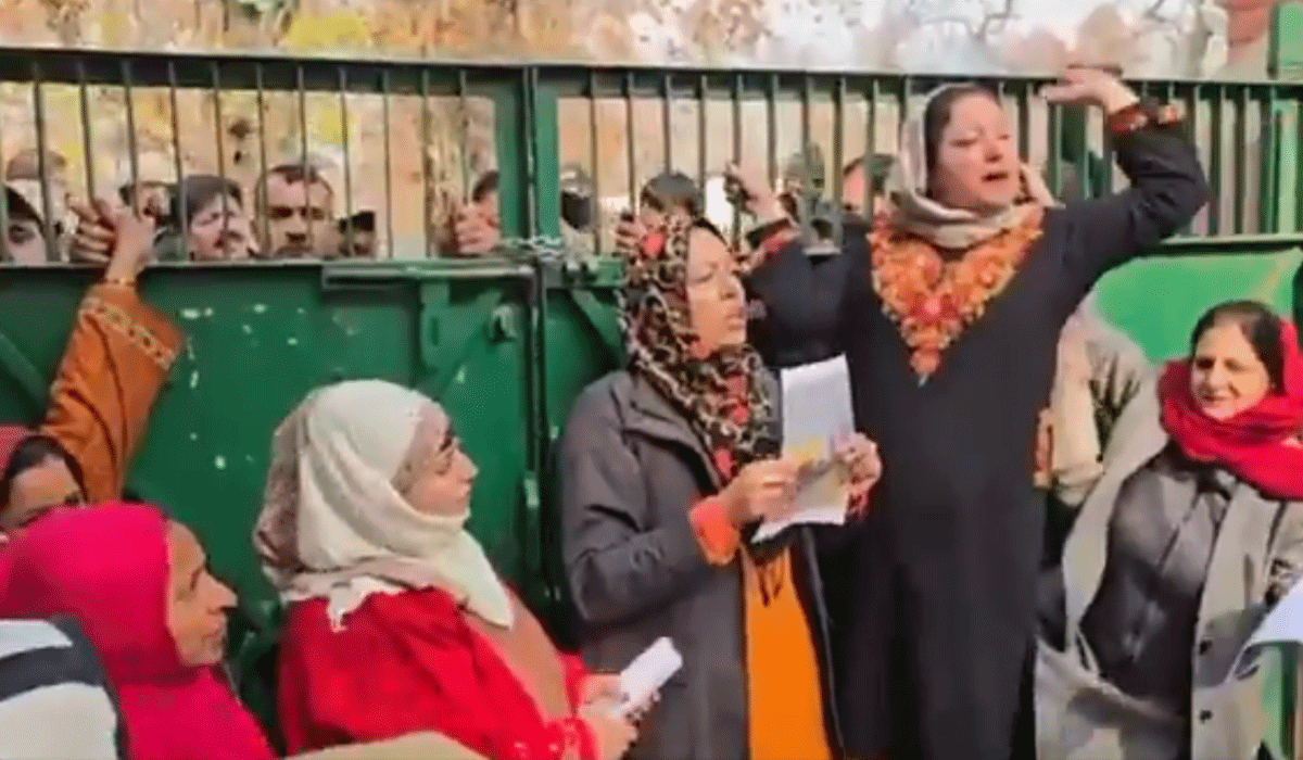 Mehbooba Mufti alleges police withheld women from holding protest in J&K's Srinagar