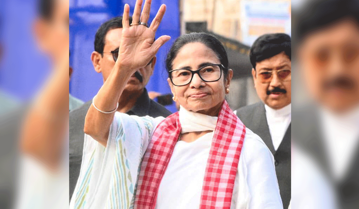 Bengal's student credit card sanctions cross 1 lakh mark, scheme to continue: Mamata