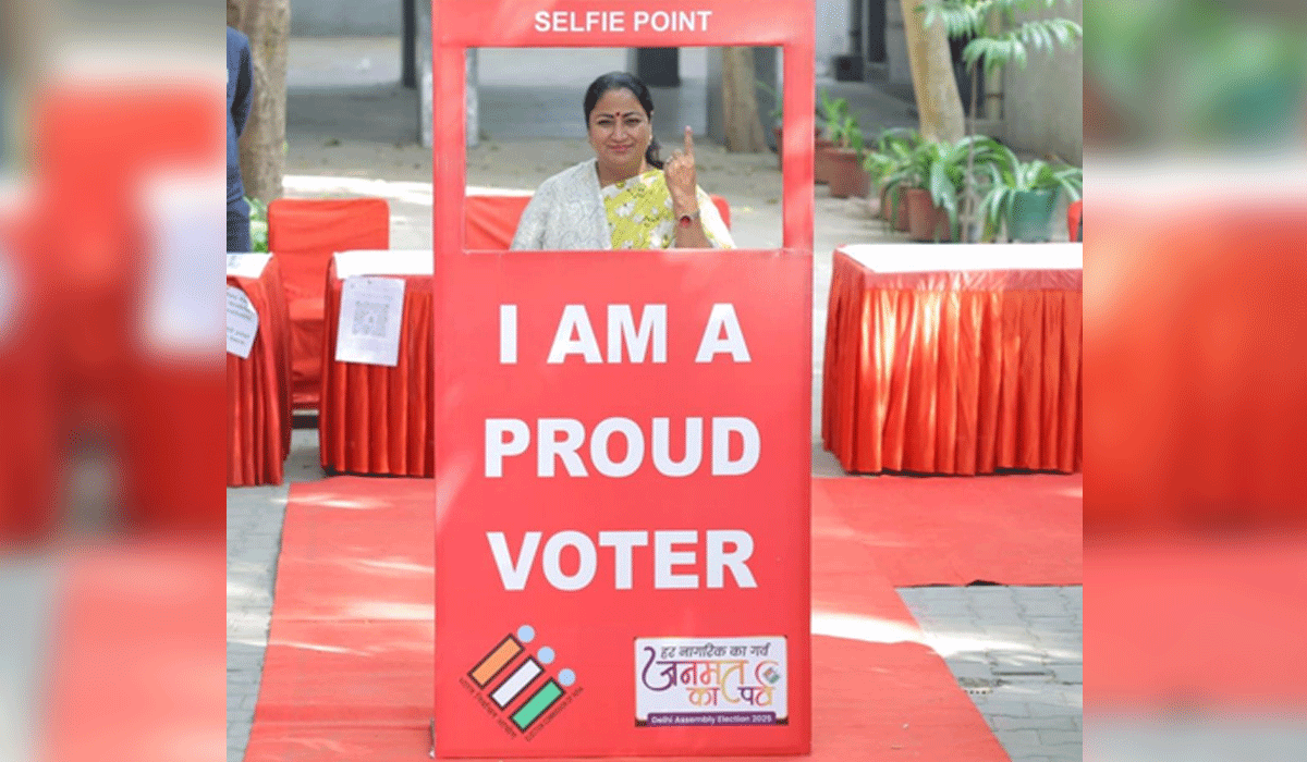 MCD bypoll: Delhi CM votes in Shalimar Bagh, asks electors to join celebration of democracy