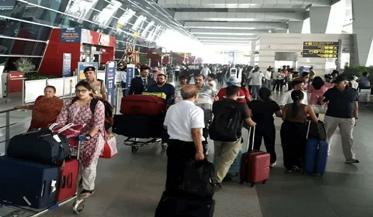 Delhi Airport flight operations disrupted as ATC glitch hits over 400 flights