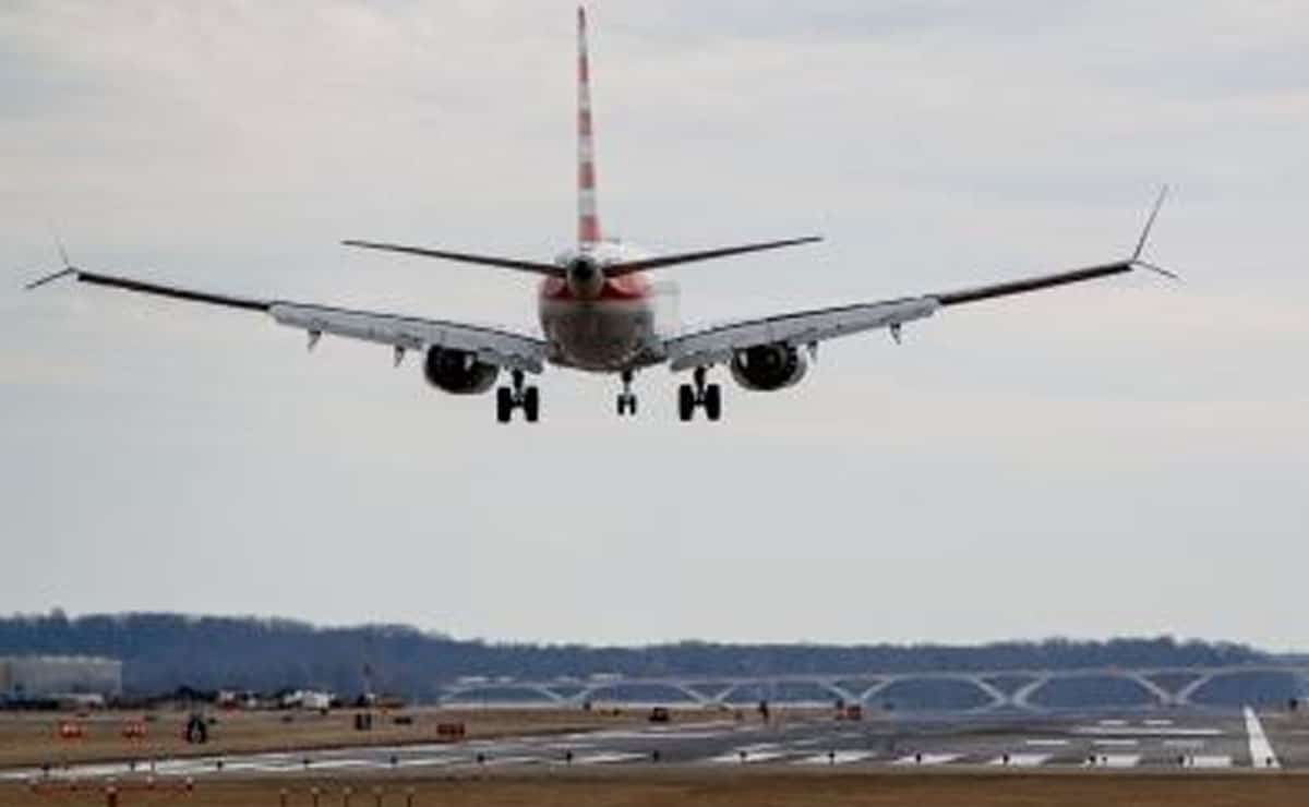 US air travel faces disruptions despite Senate deal to reopen the govt