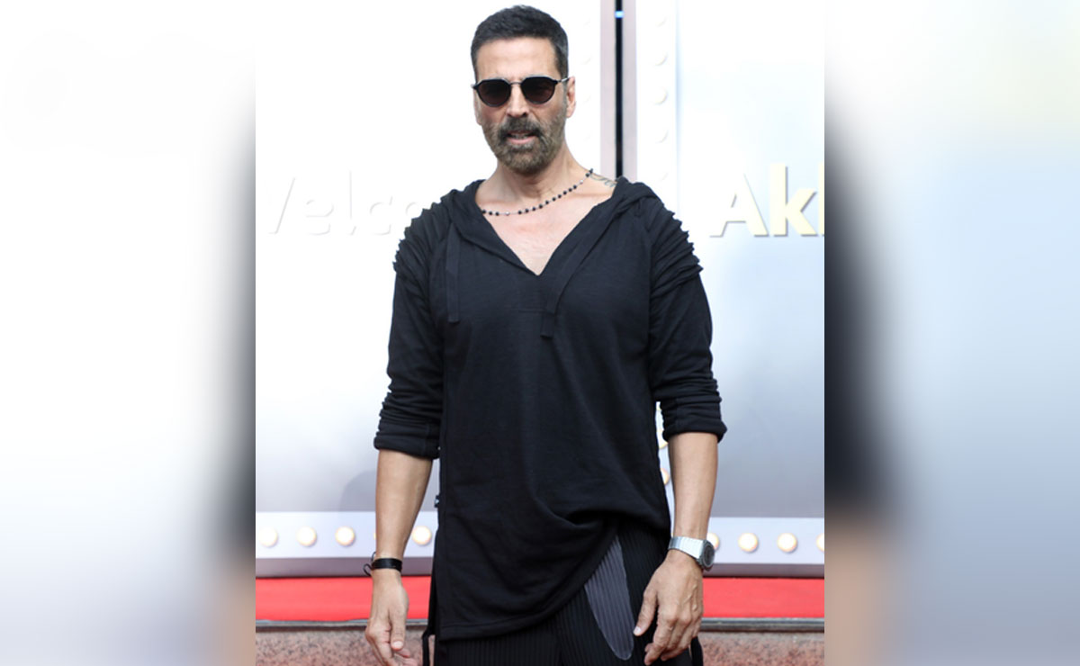 Akshay Kumar says 'Never forgive, never forget' as he pays tribute to 26/11 attack victims
