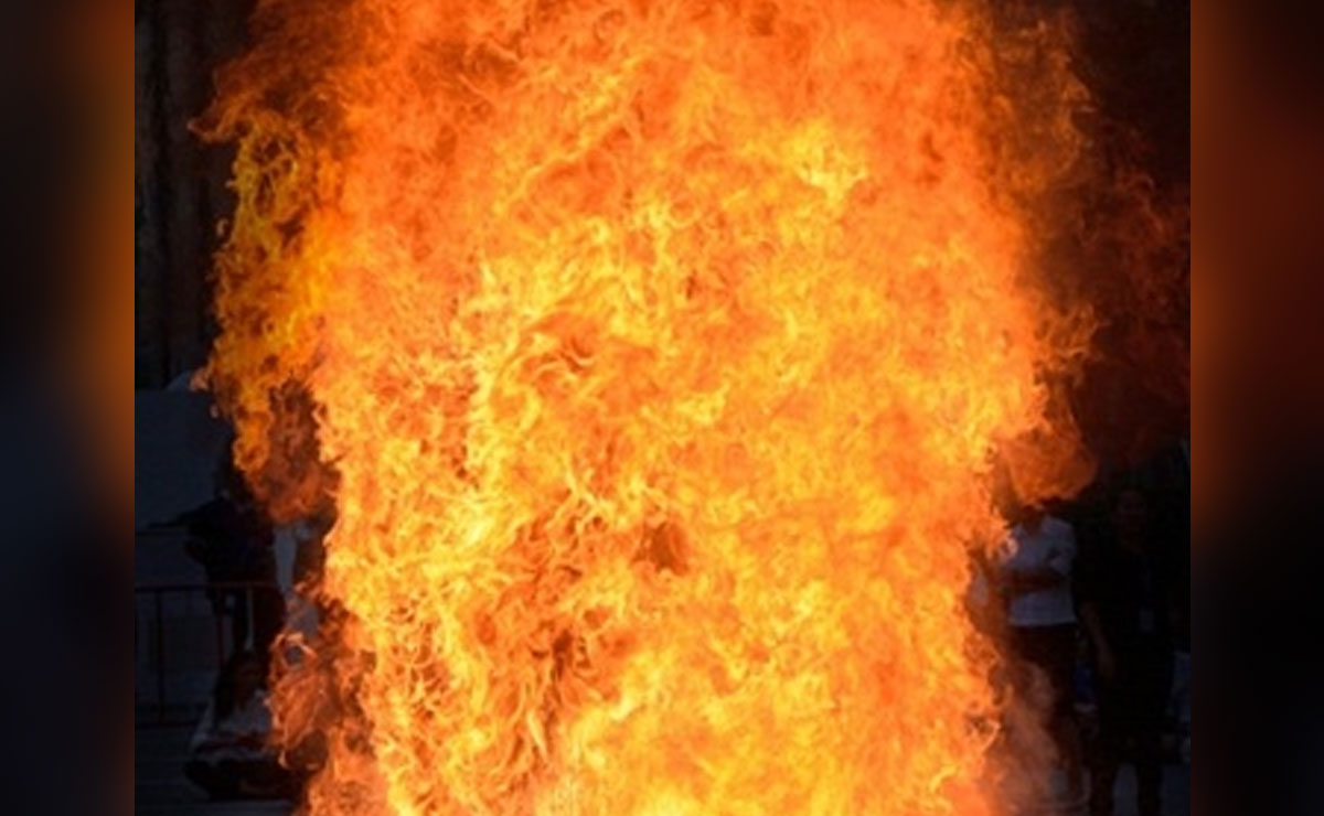 Six injured in fire at electronics shop in Hyderabad