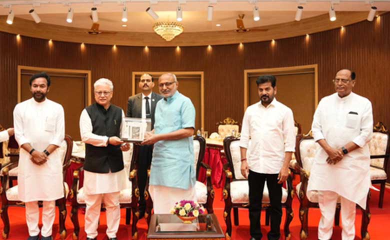 V-P Radhakrishnan begins maiden visit to Telangana