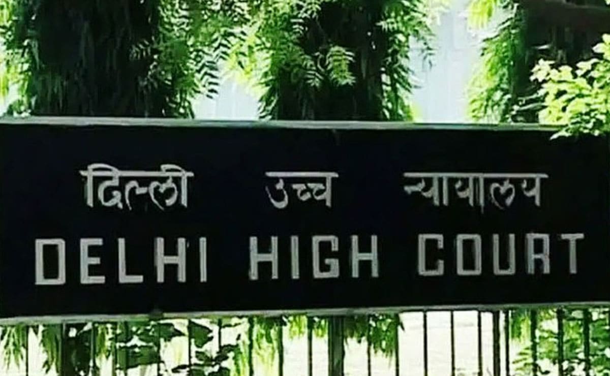 Delhi HC asks SBI to consider relaxation for visually impaired officer