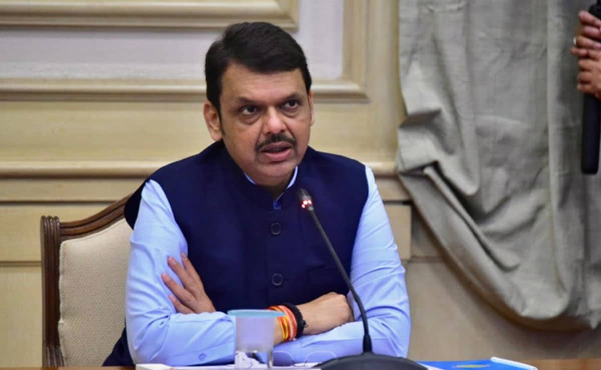 Congress's 'vote theft' claims without proof will lead to more poll defeats: Fadnavis