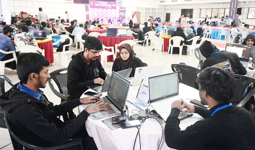 MJCET Hosts 11th Annual 15-Hour National Hackathon “Hack Revolution 2025”