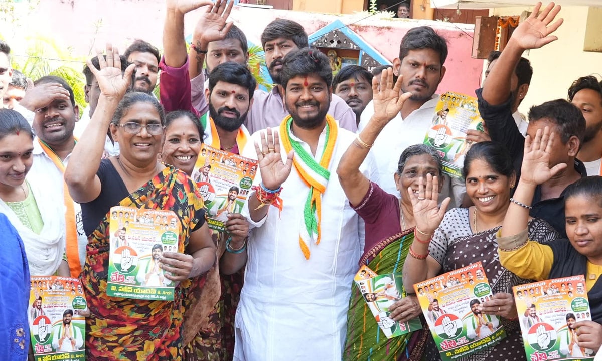 “Victory Is Yours, Brother!” — Jubilant Women Bless Naveen Yadav on Final Day of Campaign