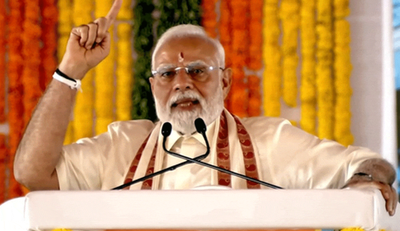 NDA empowered Jeevika Didis, Cong-RJD would have stolen this money, says PM Modi