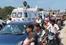 Heavy Traffic Jam at Tandur Bridge Causes Hour-Long Snarl-Up; Two Ambulances Stuck