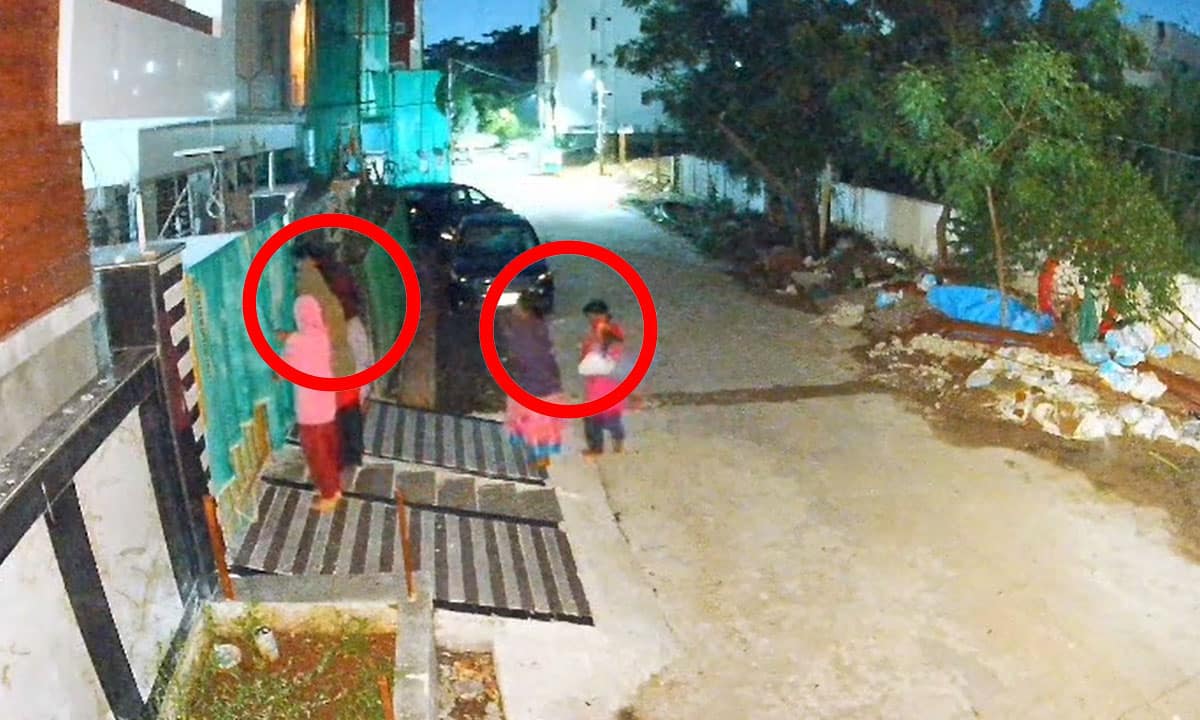 Women’s Theft Gang Creates Chaos in Rajendranagar, Entire Act Caught on CCTV