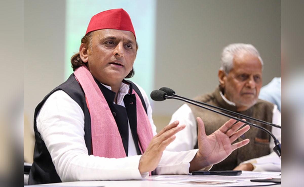 Akhilesh calls for citizens' movement against UP govt's 'plans to commercialise' Janeshwar Mishra Park