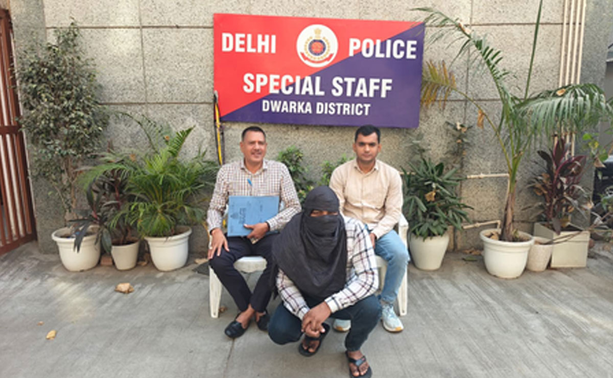 Delhi Police bust interstate illicit liquor smuggling network, arrest three