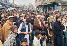 Pakistan: PTI workers intensify protests against sentencing of Imran Khan and his wife