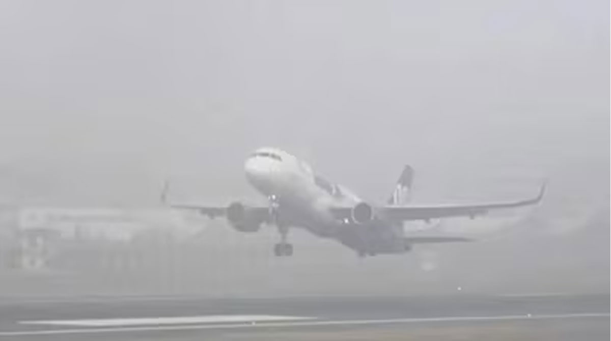 Dense fog disrupts flights across India, passengers face delays and diversions