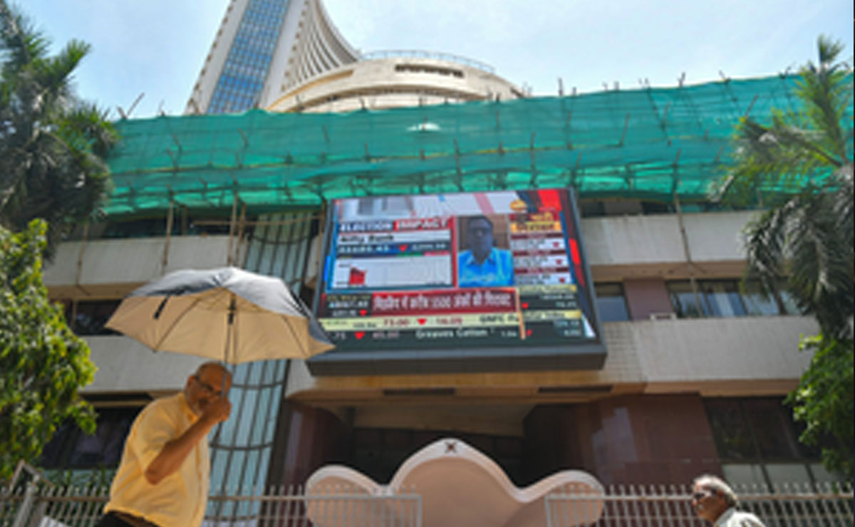 5 top companies add over Rs 72,000 crore in market value last week