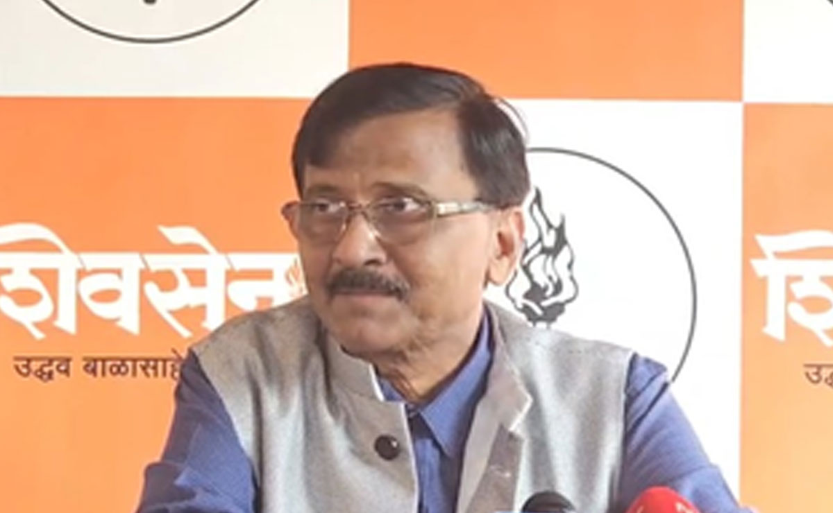 Sanjay Raut hits out at Shinde Sena over ‘Lakshmi Darshan’ plan in local polls; claims split in faction