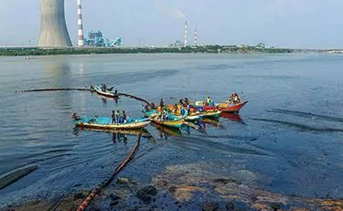 TN fishermen protest against dumping construction material in Enrore River