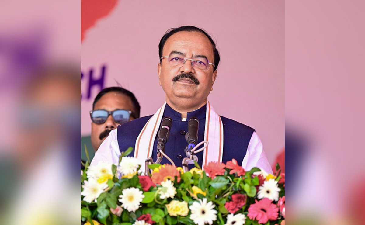 UP Dy CM calls SP 'Namazwadi' party in response to Akhilesh Yadav's 'Rashtravivadi' jab