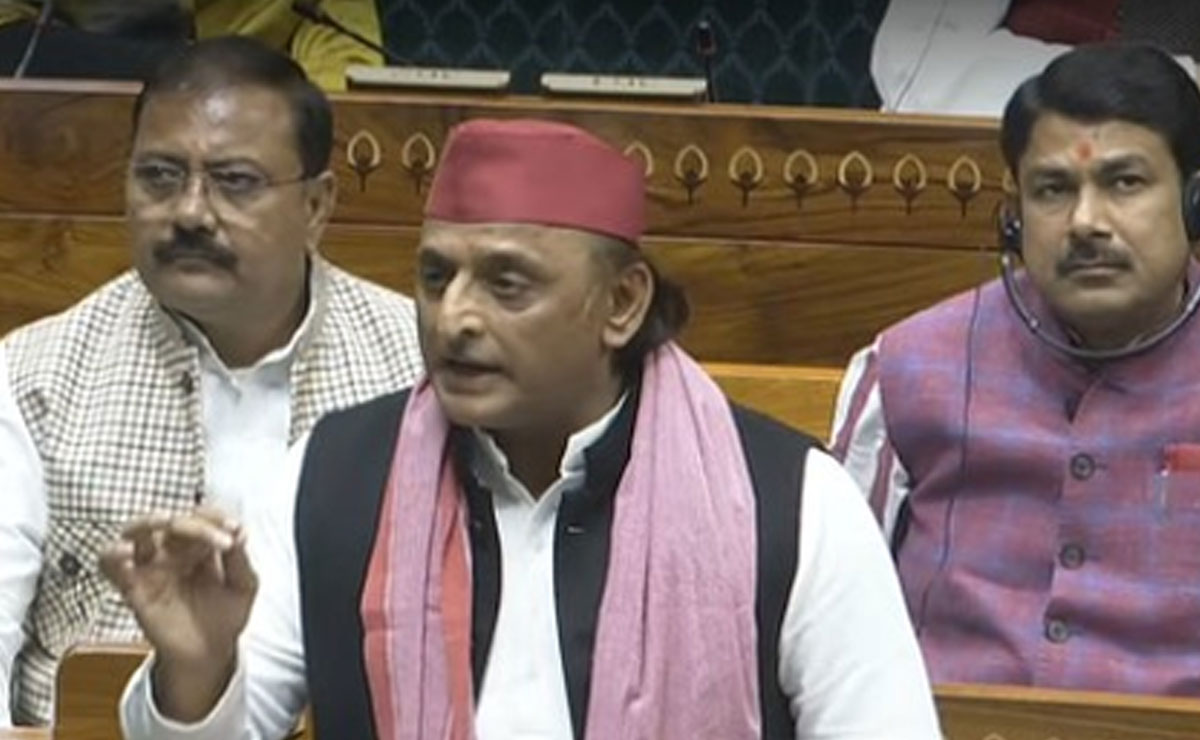 After vote chori, Akhilesh Yadav says 'vote dacoity'; demands electoral reforms, BLO protection