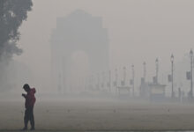 Heavy smog engulfs Delhi-NCR as air quality slips to 'very poor' category