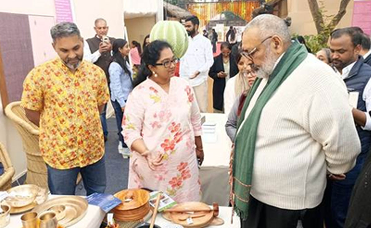 Indian youth reimagining traditional crafts for global markets: Giriraj Singh