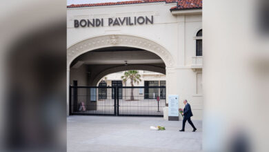 Death toll rises to 16 in Sydney's Bondi Beach shooting